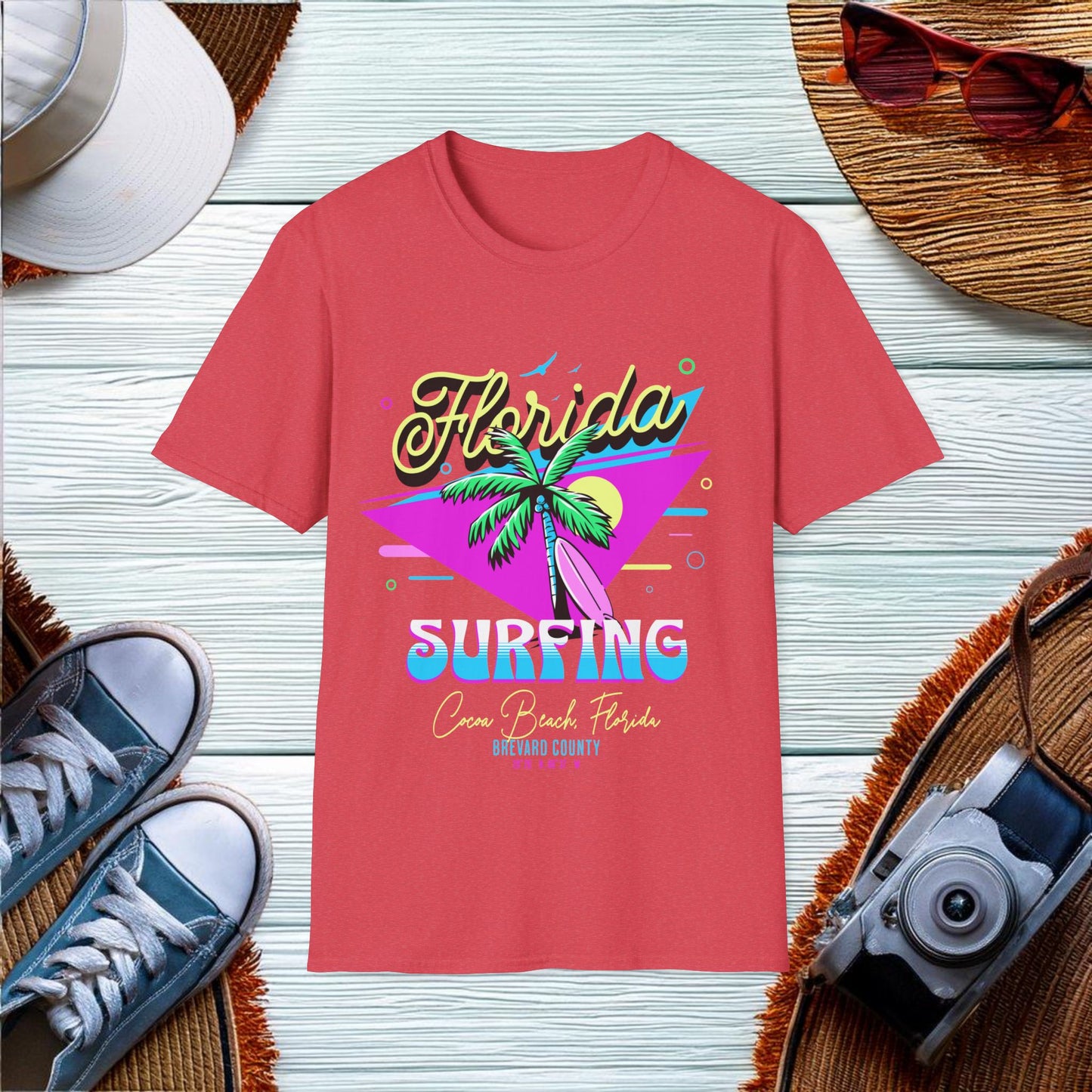 Floria Surfing Cocoa Beach Vintage Design T-Shirt